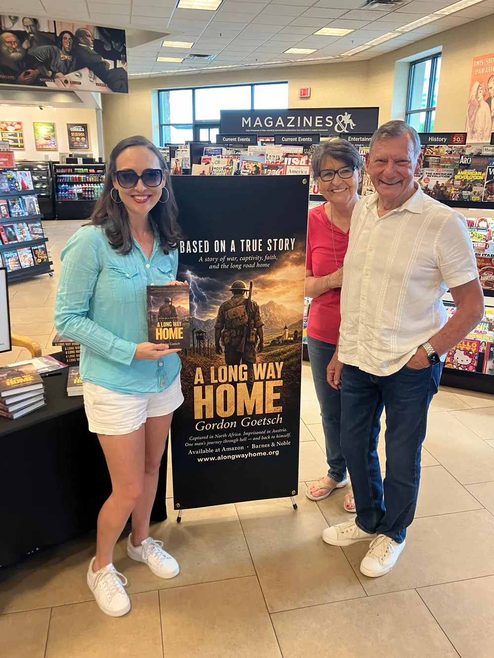 Gordon at a Barnes & Noble book signing